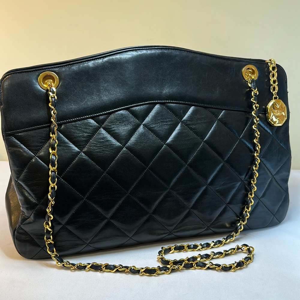 COA CHANEL CC Diamond Quilted Lambskin XL Tote 24K Gold Plated HDW #1 1989-91